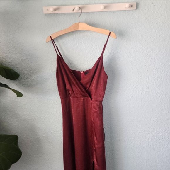 Lulu's front long slit bridesmaid collection special occasions maxi dress - Picture 4 of 16